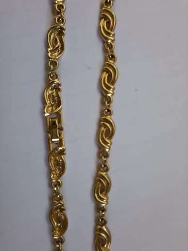 Pretty necklace
