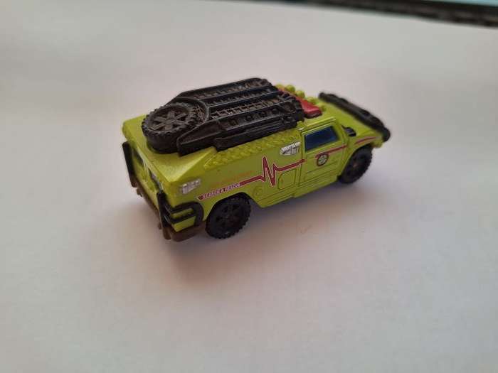 Hasbro Ratchet car