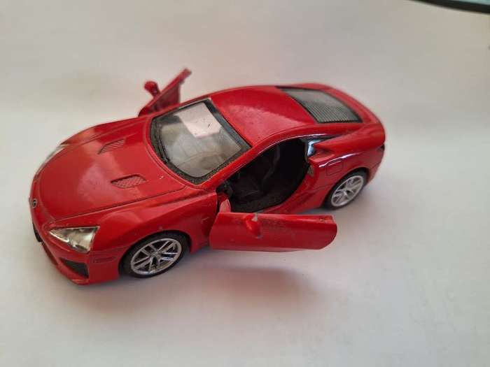 Lexus by MSZ