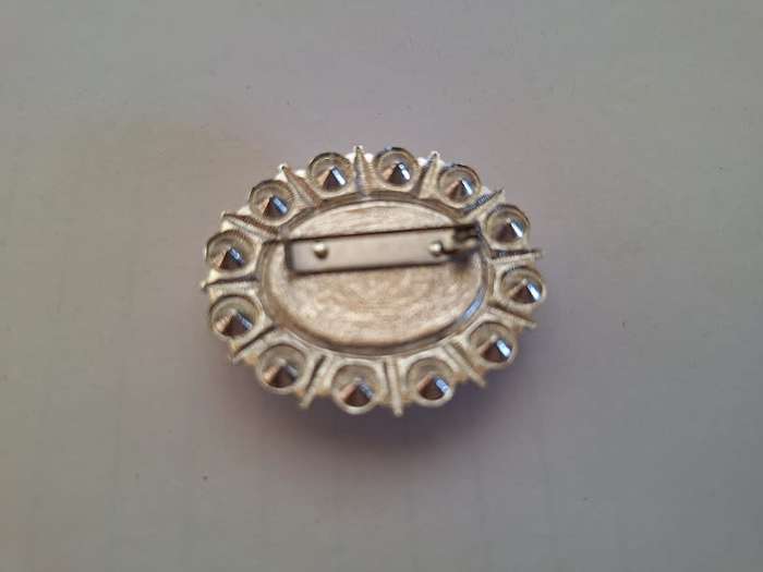 Pretty brooch