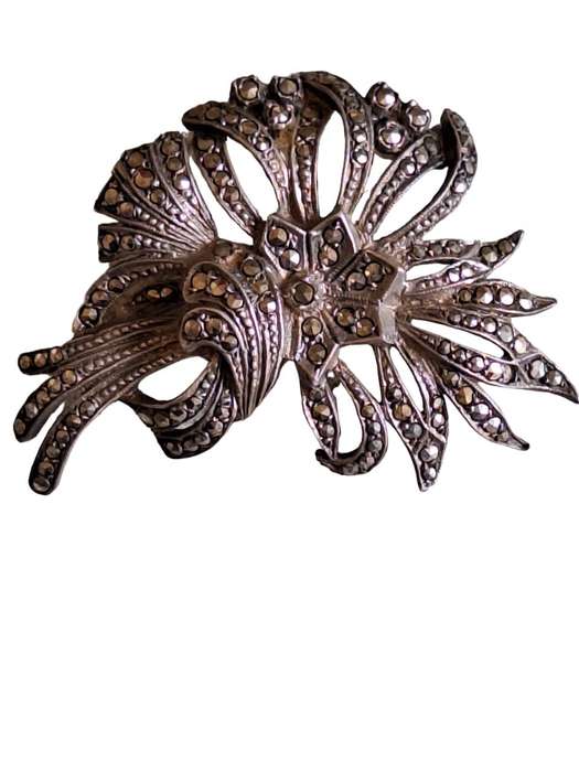 Sterling Silver vintage marcasite brooch