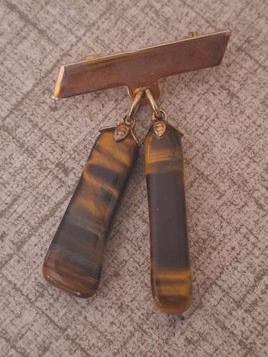 Tigers eye brooch