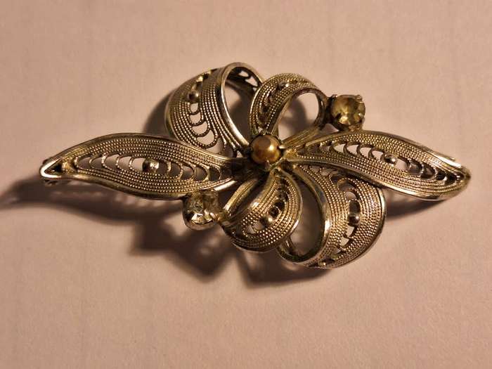 Pretty brooch