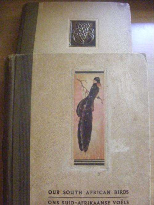2 CIGARETTE CARD ALBUMS