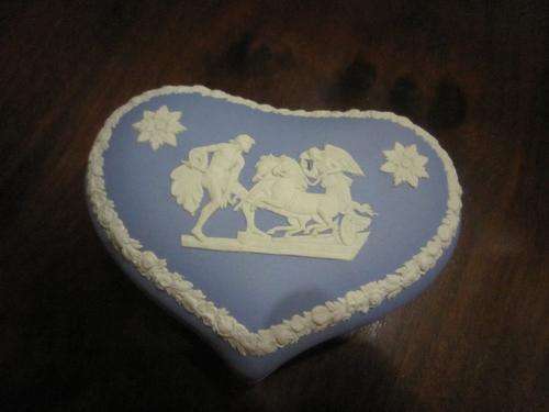 Wedgewood heart shaped dish