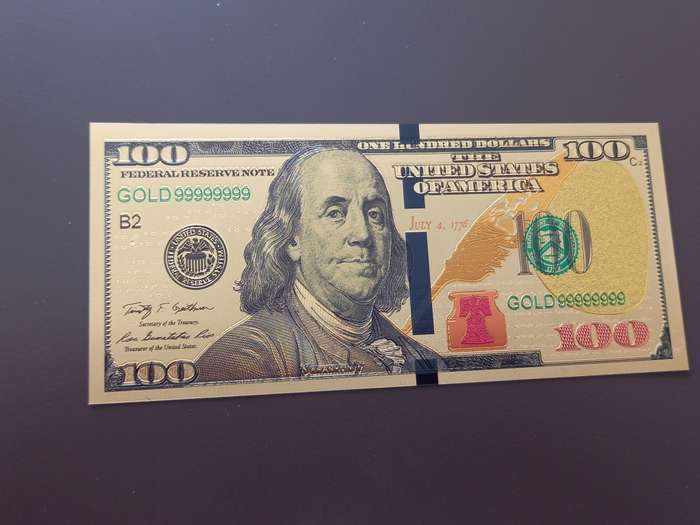 NICE USA $100 GOLD FOIL NOTE. 3 AVAILABLE. BID PER NOTE
