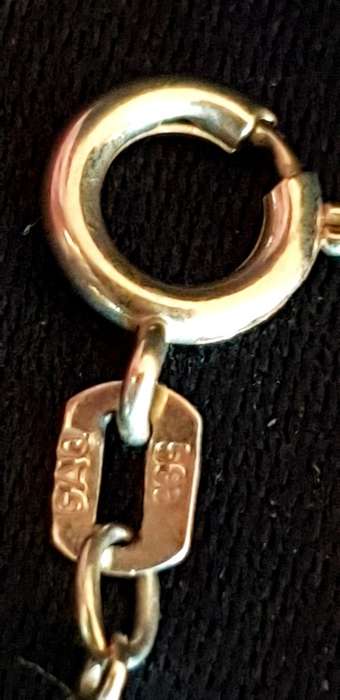 14ct yellow gold bracelet with 6 genuine pearls