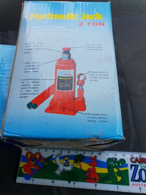 Car Bottle Jack Hydraulic -2 ton