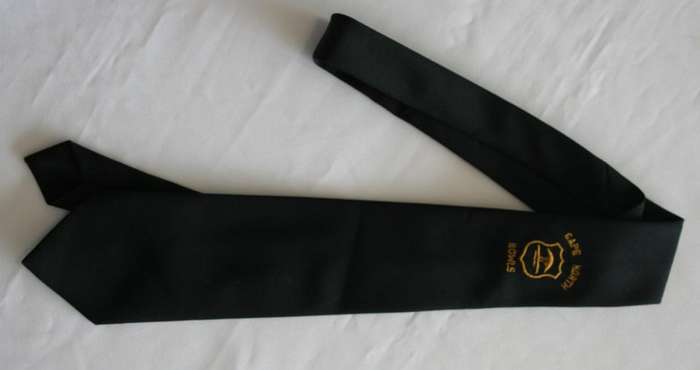 CAPE NORTH BOWLS TIE -- NECKWEAR