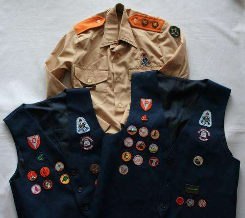 DIE VOORTREKKERS -- 3 UNIFORM PIECES -- 1 LOT