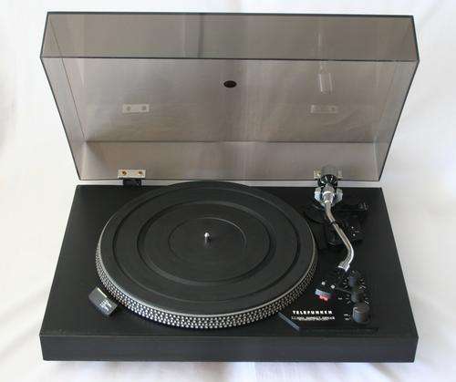 TELEFUNKEN TT-100 - TURNTABLE, RECORD PLAYER,PHONOGRAPH-- A1 CONDITION