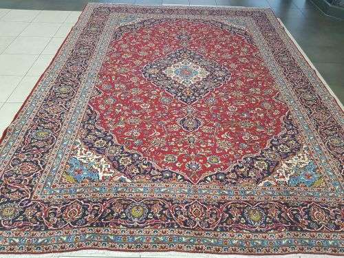 KASHAN HANDMADE CARPET  398 X 297 CM