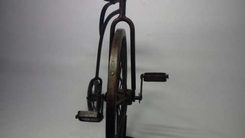 Model Penny Farthing Bicycle