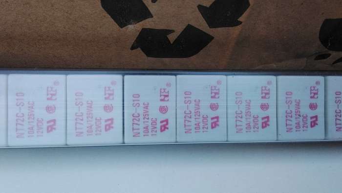 Relay : NT72C - S10 (BID PER PIECE - not the whole  Tube)!!!