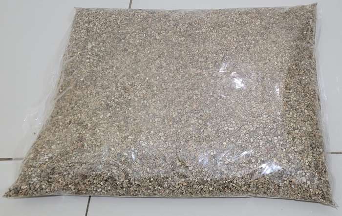 8Kg Bag Vicafil Magic Earth Vermiculite-Conditions The Soil For Plants/Verge  (BID PER BAG)!!!