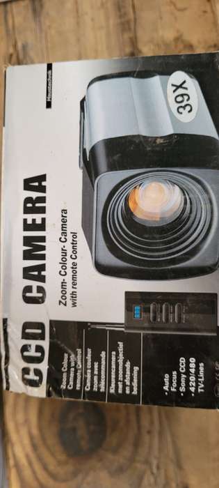 LAST ONE...CCD 39X Zoom-Colour Camera (BID PER PIECE)