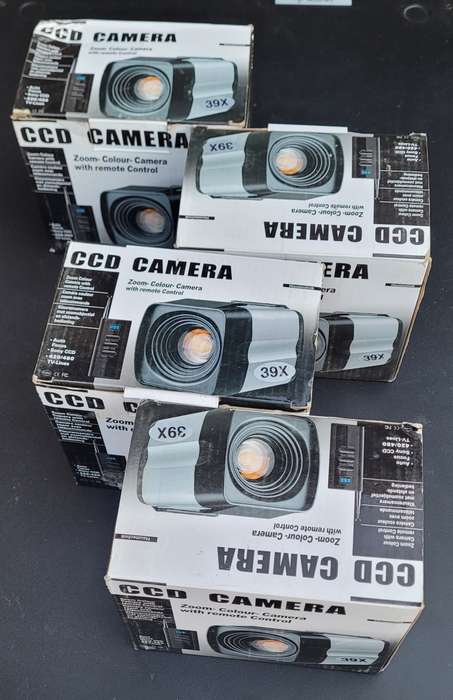 LAST ONE...CCD 39X Zoom-Colour Camera (BID PER PIECE)