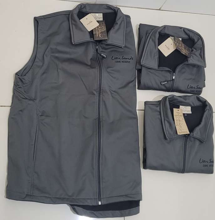 (XXL) Quality LION SANDS GAME RESERVE-Branded Sleeveless Fleece-Lined Sweaters (Bid Per Piece)!!!