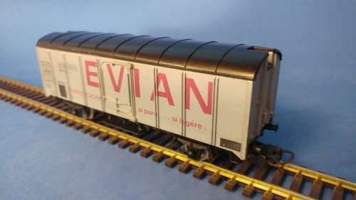 Lima EVIAN Box wagon