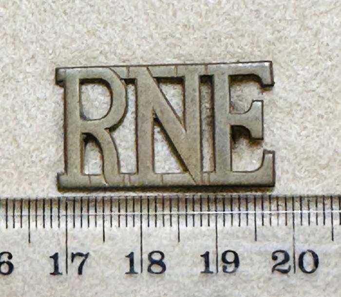 Rhodesian Corps of Engineers - SHOULDER TITLE BRASS RNE
