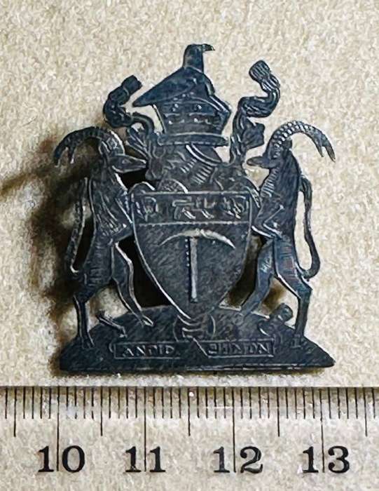 Southern Rhodesia Internment Camp Corp SRICC - WW2- Sheet Metal Collar Badge - KEAYS JEWELLERS