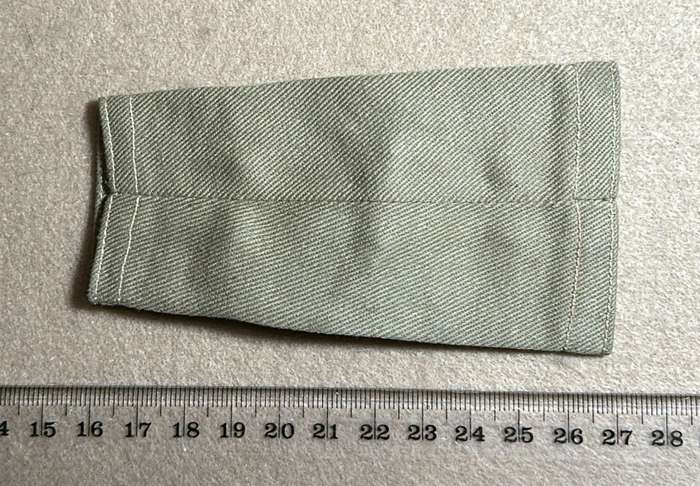Rhodesian Forces - SINGLE LT RANK BOARDS/SLIP ONS WW2