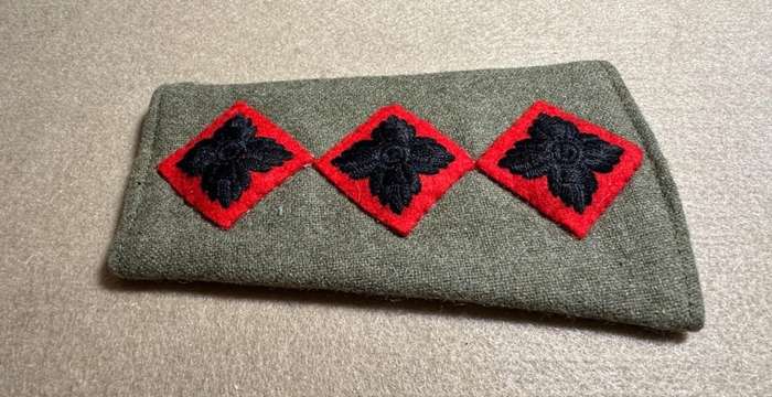 Rhodesian Forces - SINGLE CAPT RANK BOARDS/SLIP ONS WW2