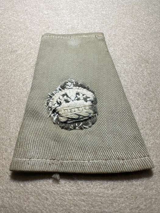 Rhodesian Forces - SINGLE MAJOR RANK BOARDS/SLIP ONS WW2