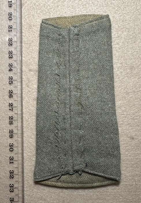 Rhodesian Forces - SINGLE MAJOR RANK BOARDS/SLIP ONS WW2 WITH RED BACKING