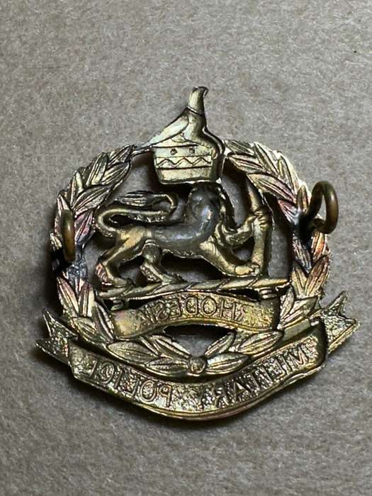 Rhodesian Corps of Military Police 1970-1980 - Cap Badge, Brass with Bird - Variation 1