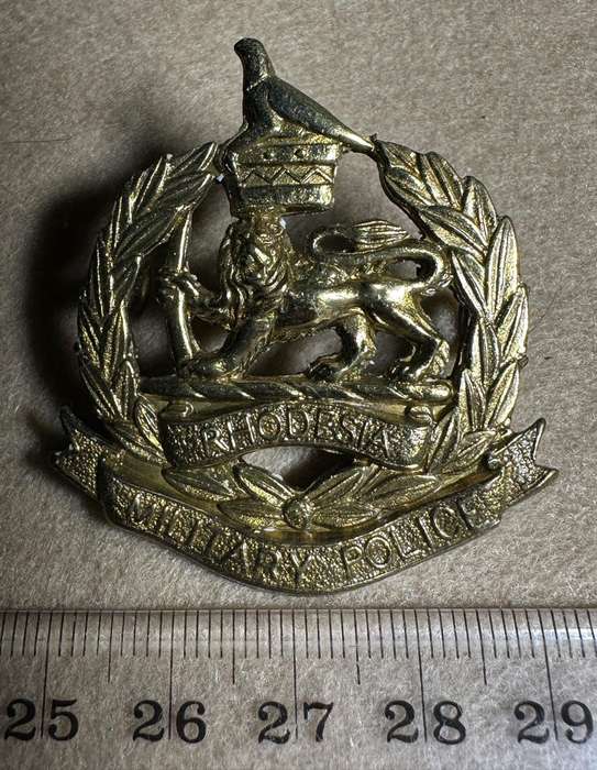 Rhodesian Corps of Military Police 1970-1980 - Cap Badge, Brass with Bird - Variation 2