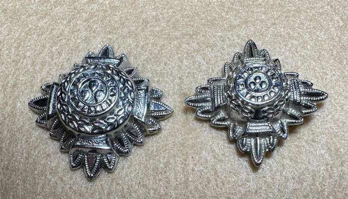 Northern Rhodesia Police - NRP - OFFICERS SET of RANK PIPS CROME