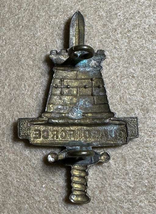 Rhodesian Guard Force - Brass Cap Badge - Variation 2