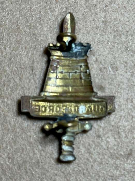 Rhodesian Guard Force - Brass Cap Badge - Variation 3
