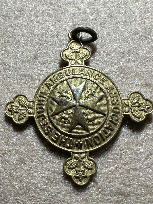 Rhodesian ST JOHNS - RASS PENDANT NO 4967