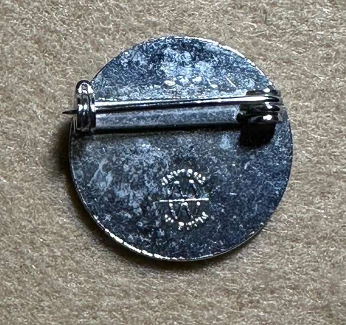 Rhodesian ST JOHNS CADET - BROOCHES, MADE IN ENGLAND