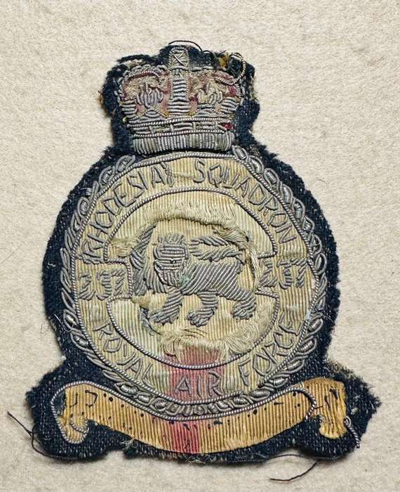 Rhodesian Air Force - RAF 237 RHODESIA SQDN WW2 BLAZER BADGE KC BULLION