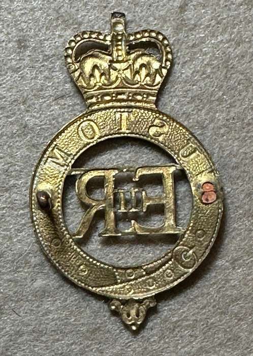 Rhodesian & Nyasaland - CUSTOMS - CUSTOMS CAP BADGES  - BRASS