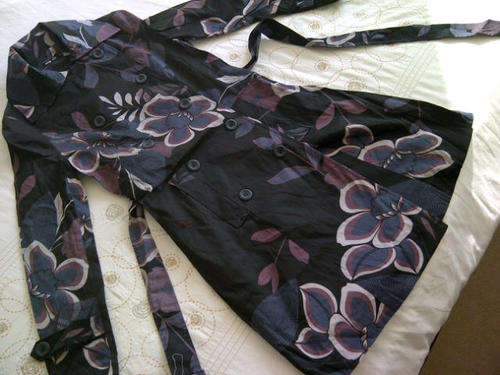 ***Winter is here**Stylish Ladies Trench-coat Jacket with Beautiful Design****STUNNING***