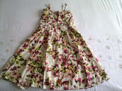 **Beautiful Ladies Short Strap Floral Summer Dress**2 Colours**M, L, XL, XXL, XXXL**STUNNING PIECE**