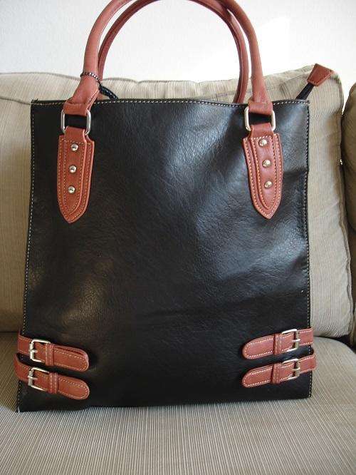 **Stunning Ladies Black/Brown PU Leather Handbag With Beautiful Detail/Design**3 DIVIDED SECTIONS**