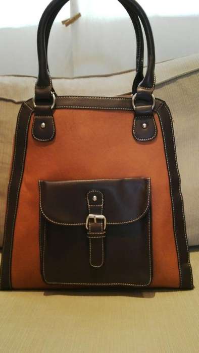 **Stunning Ladies Mustard/Brown PU Leather Handbag With Beautiful Detail & Design**BRAND NEW**