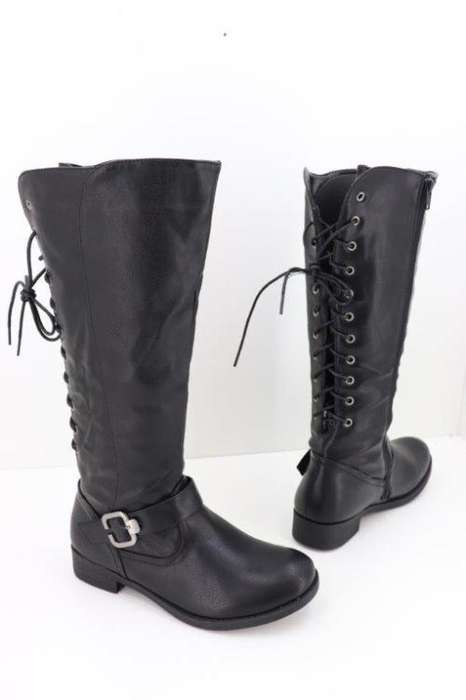 ladies long Black   Boots : uk/sa size 5 or 6 available