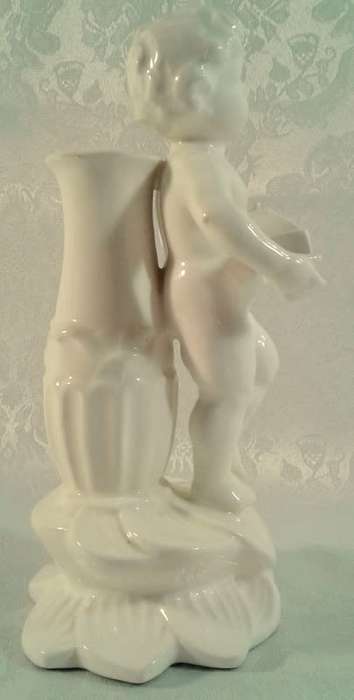 Vintage Balboa Cherub figurine and vase (Please read description)