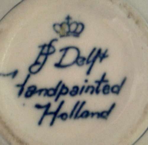 Small Vintage Delft Vase