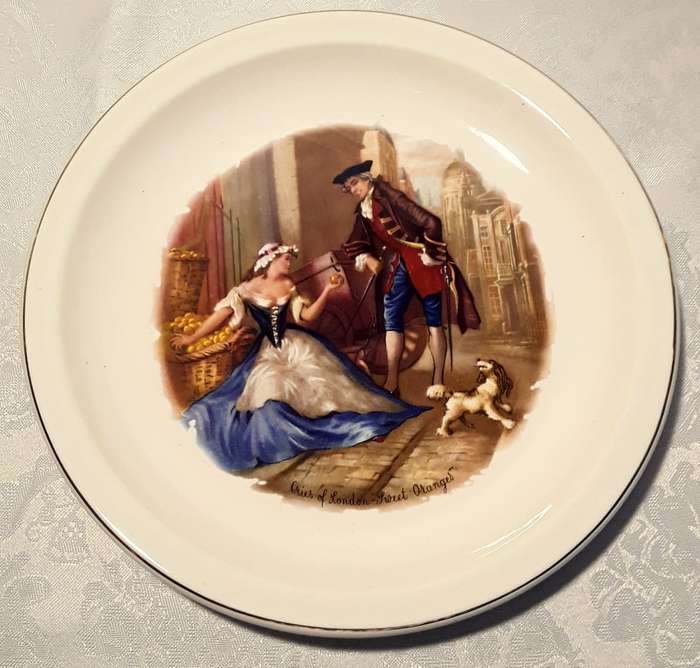 Vintage Willsgrove Ware Pottery `Cries of London `Sweet oranges``