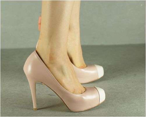 !!NEW!!Must Have Two Color Stylish Pumps Pink&White(Size 2-6)