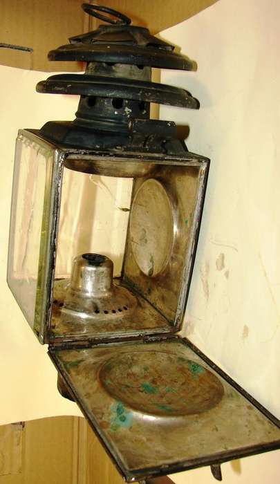 Antique Carriage Candle Light Lantern-Good condition with thick glass +-4mm