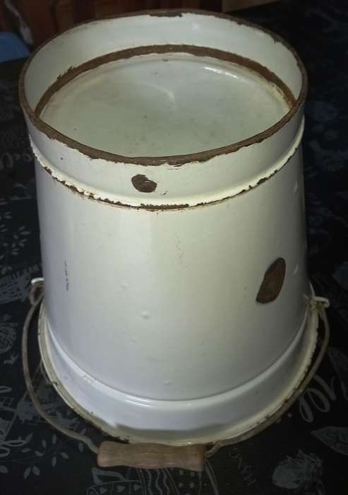 Good quality antique enamel bucket with wooden handle-H 30 cm, TW 29 cm - no holes
