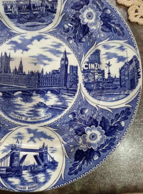 Vintage Blue `London Pride` Wall Plate-Houses of Parliament-J.H. Weatherly and Sons Hanley  23.5 cm